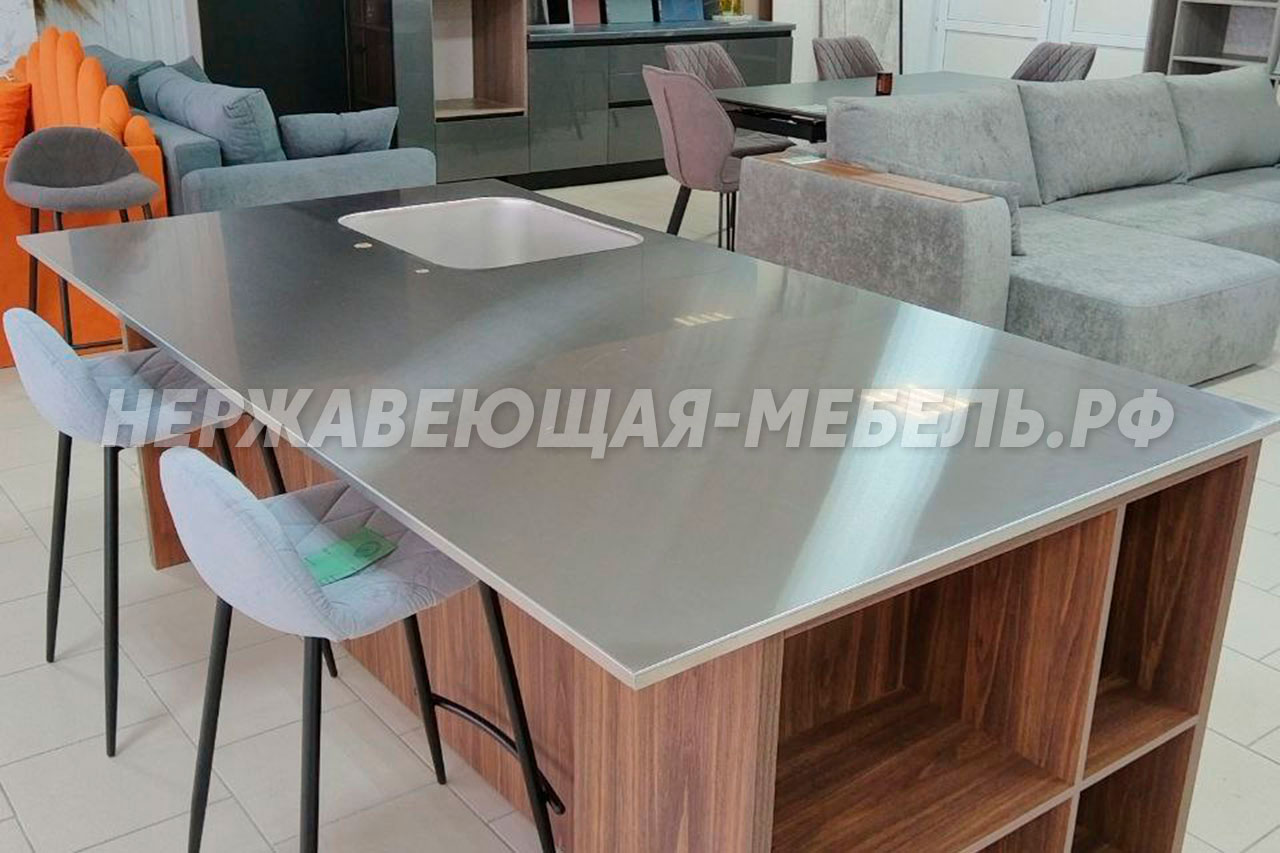 Столешница едет на остров